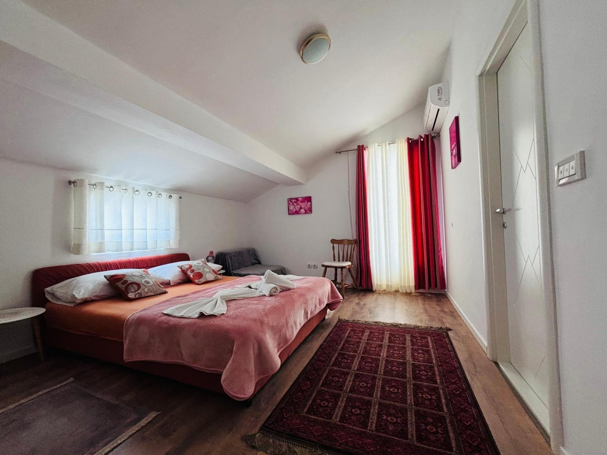 Rooms & App Minka Ядраново Екстериор снимка